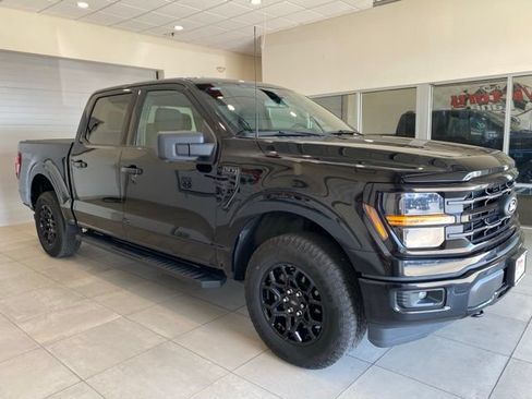 Used 2024 Ford F150 XLT w/ XLT Black Appearance Package AWD/4WD image 3