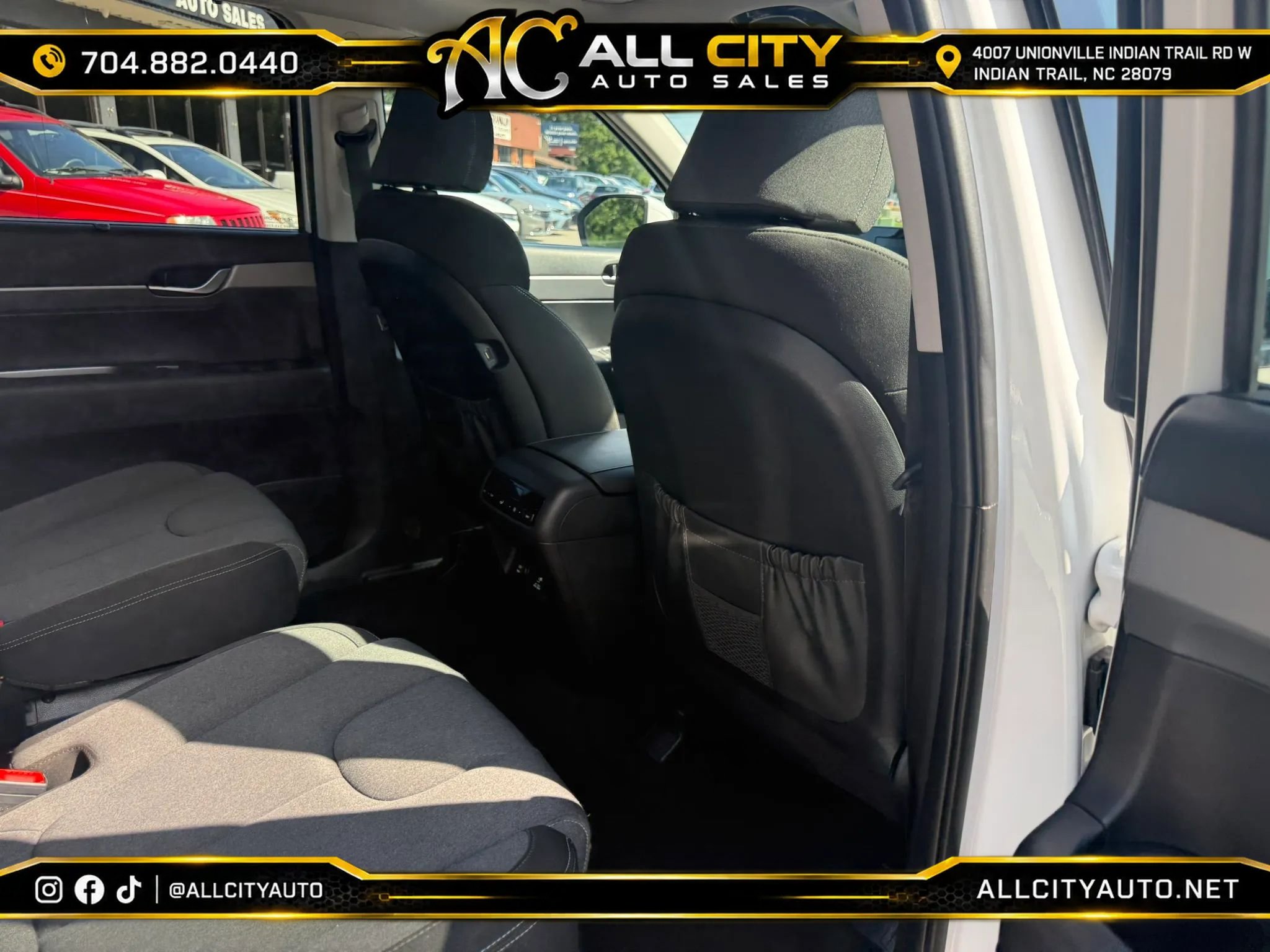 Used 2021 Hyundai Palisade SEL w/ Convenience Package FWD image 28