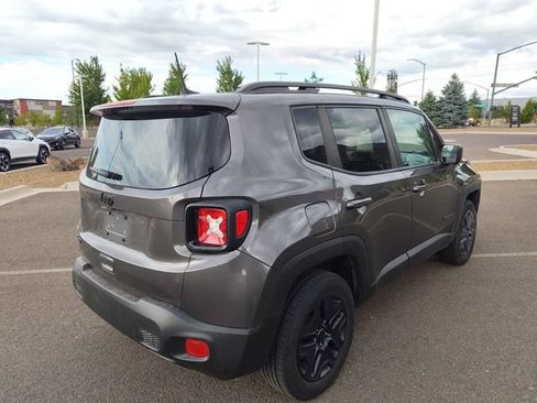Used 2021 Jeep Renegade Sport AWD/4WD image 3