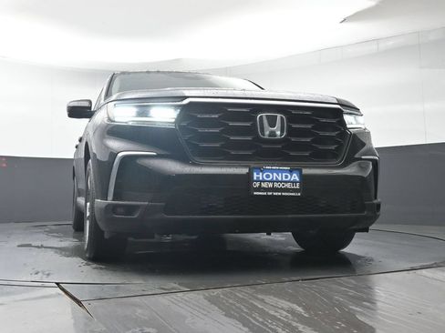 Certified 2023 Honda Pilot EX-L image 37
