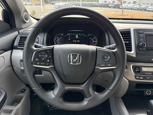 Used 2019 Honda Pilot LX image 18
