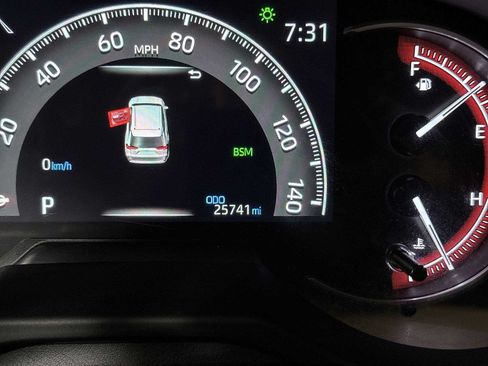 Certified 2025 Toyota RAV4 XLE AWD/4WD image 19
