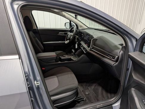 Used 2025 Kia Sportage LX image 26