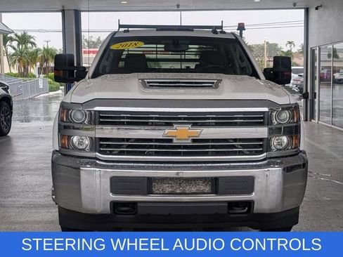 Used 2018 Chevrolet Silverado 3500 LT AWD/4WD image 2