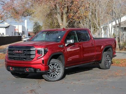 New 2026 GMC Sierra 1500 AT4 w/ AT4 Premium Package