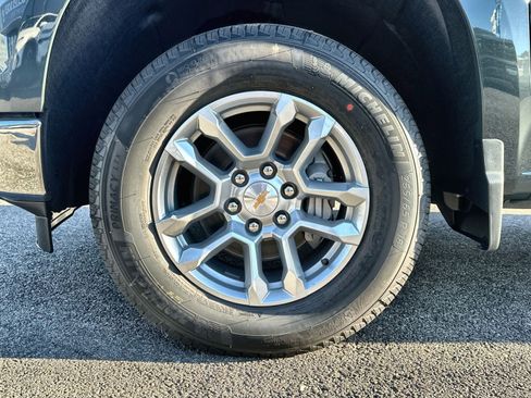 New 2026 Chevrolet Silverado 1500 LT image 12