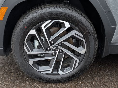 Certified 2026 Hyundai Tucson Limited AWD/4WD image 15
