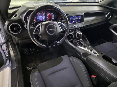 Used 2020 Chevrolet Camaro LT image 22