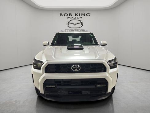 Used 2025 Toyota 4Runner TRD Sport AWD/4WD image 8