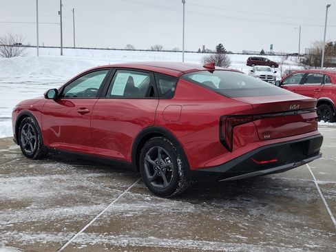 Used 2025 Kia K4 LXS image 15