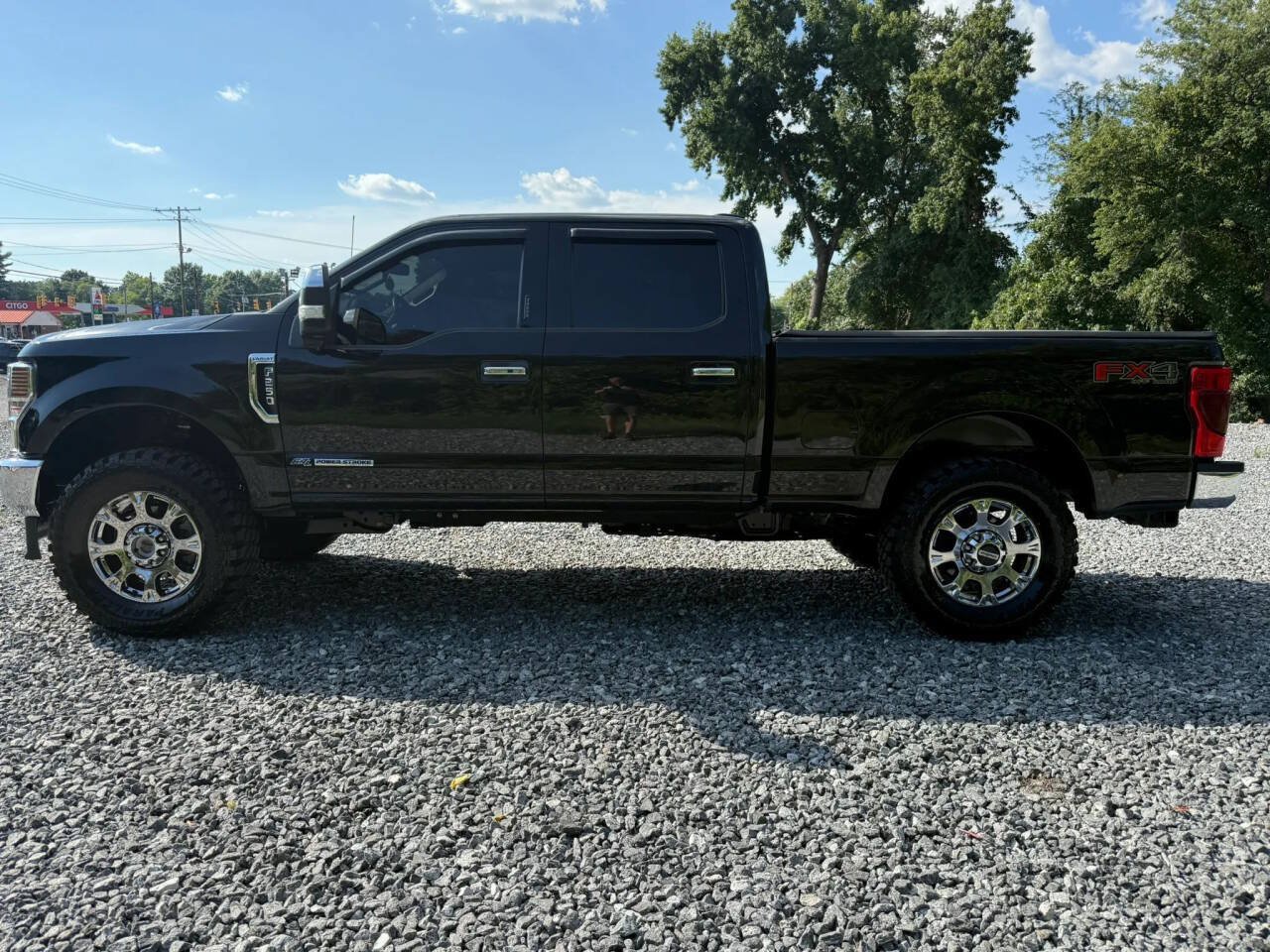 Used 2021 Ford F250 Lariat w/ Lariat Ultimate Package AWD/4WD image 4
