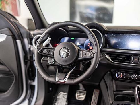 New 2026 Alfa Romeo Stelvio Sprint AWD/4WD image 34