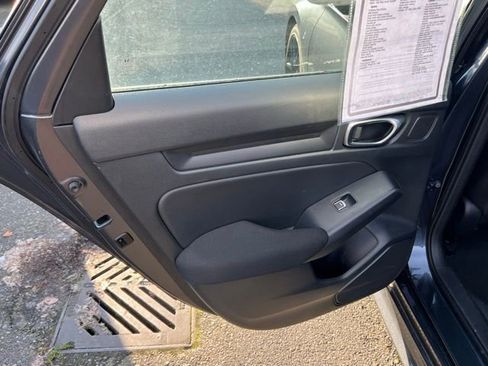 Used 2025 Honda Civic Sport image 16