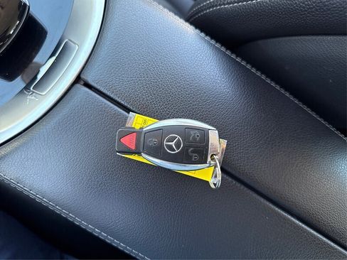 Used 2015 Mercedes-Benz C 300 Sedan image 55