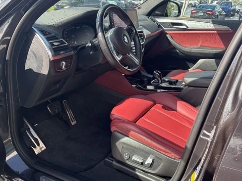 Used 2023 BMW X4 M40i w/ Premium Package image 3