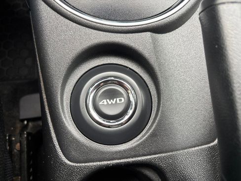 Used 2015 Mitsubishi Outlander Sport ES AWD/4WD image 57