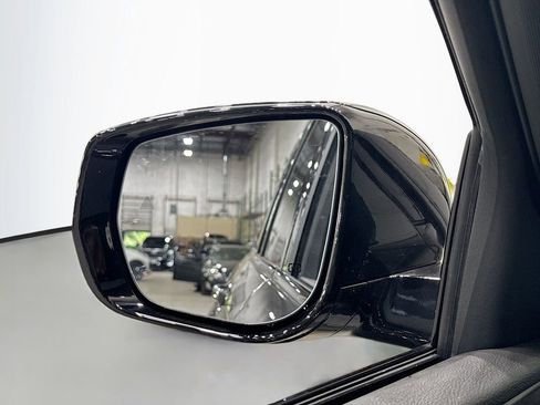 New 2025 Jeep Grand Cherokee Limited w/ Black Appearance Package image 46