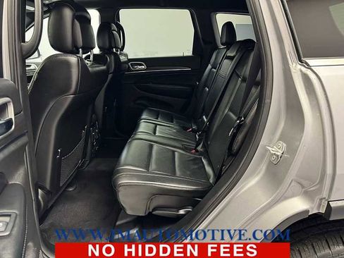 Used 2018 Jeep Grand Cherokee Limited w/ Luxury Group II image 15