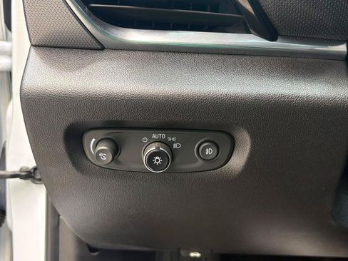 Used 2018 Chevrolet Traverse Premier w/ LPO, Floor Liner Package FWD image 20