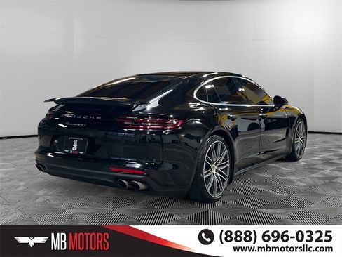 Used 2020 Porsche Panamera 4S image 3