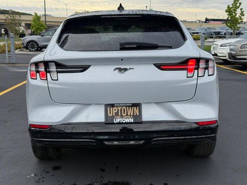Certified 2022 Ford Mustang Mach-E Premium image 5