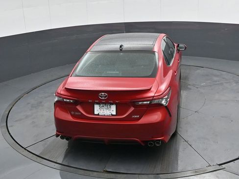 Used 2021 Toyota Camry XSE image 39