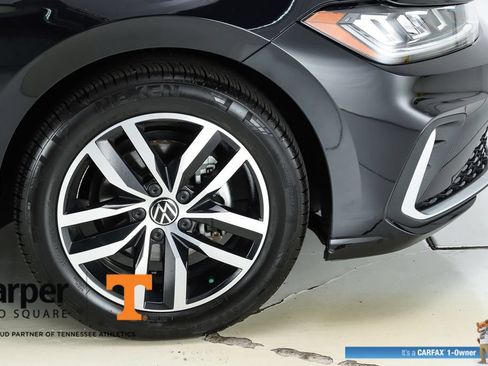 Used 2025 Volkswagen Jetta SE w/ Sunroof Package FWD image 50
