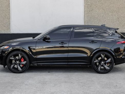 Used 2025 Jaguar F-PACE SVR AWD/4WD image 15