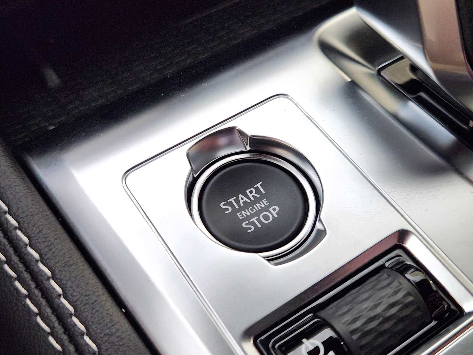 New 2026 Jaguar F-PACE R-Dynamic S AWD/4WD image 21