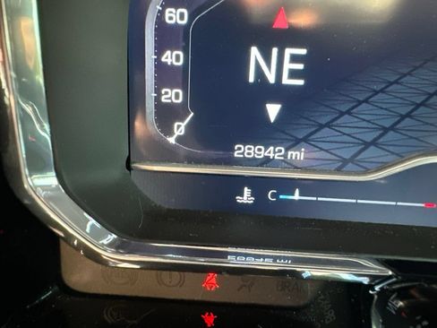 Used 2023 GMC Sierra 1500 Elevation w/ LPO, Elevation Black Package RWD image 17