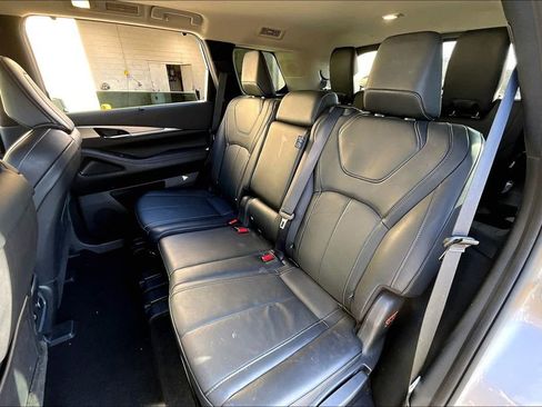 Certified 2023 INFINITI QX60 Luxe image 30