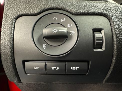 Used 2011 Ford Mustang Shelby GT500 w/ SVT Performance Pkg image 21