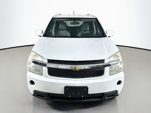 Used 2009 Chevrolet Equinox LT FWD image 2