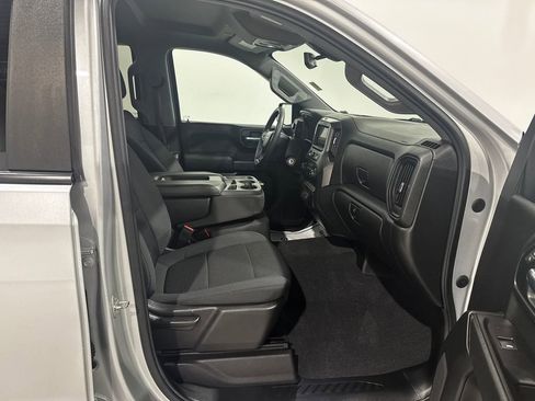 Used 2020 Chevrolet Silverado 1500 Custom w/ Custom Value Package image 21