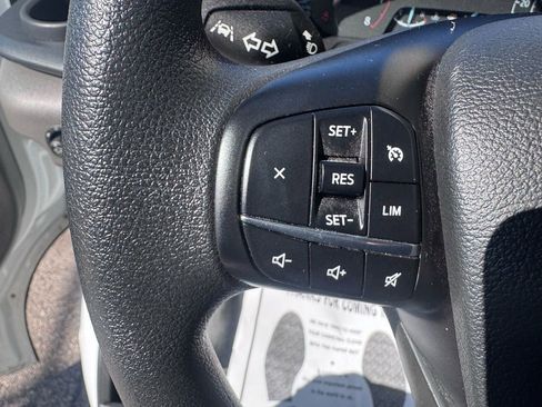 Used 2025 Ford Transit 250 Medium Roof RWD image 15