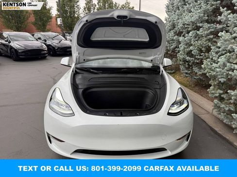 Used 2024 Tesla Model Y Long Range AWD/4WD image 35