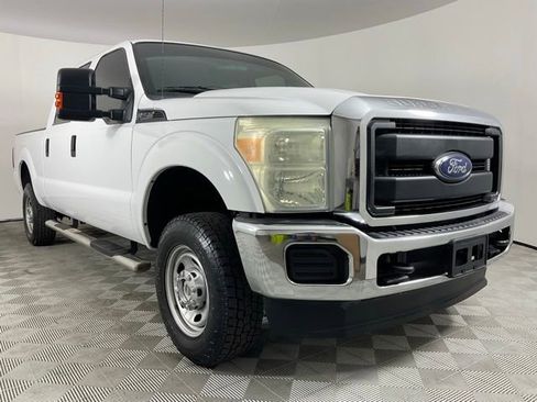 Used 2016 Ford F250 XL w/ Power Equipment Group AWD/4WD image 11