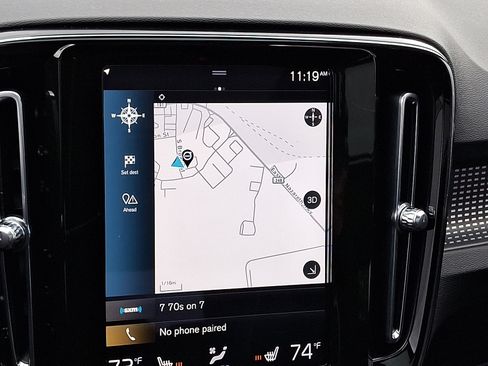 Used 2022 Volvo XC40 T5 R-Design w/ Advanced Package image 19