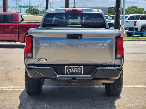 Used 2024 Chevrolet Colorado ZR2 w/ ZR2 Convenience Package III AWD/4WD image 6