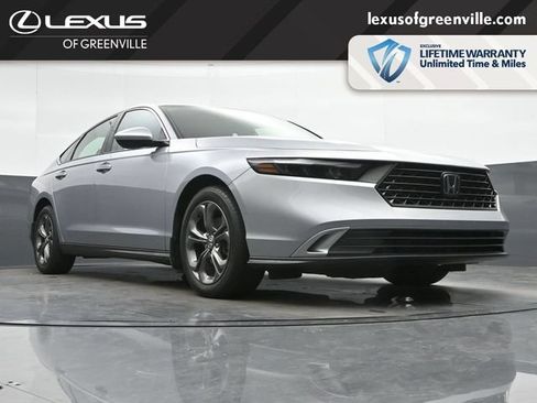 Used 2023 Honda Accord EX image 28