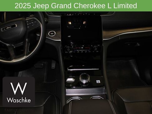 New 2025 Jeep Grand Cherokee L Limited w/ Trailer Tow Package image 28