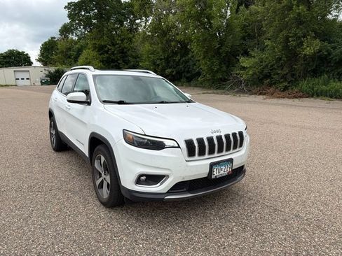 Used 2019 Jeep Cherokee Limited AWD/4WD image 11