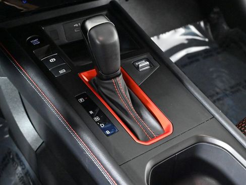 Certified 2025 Nissan Kicks SR AWD/4WD image 24
