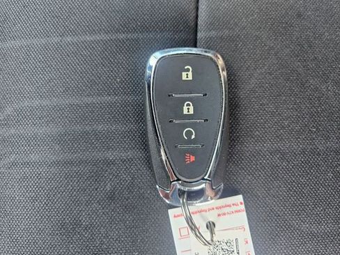 Used 2022 Chevrolet Trax LT w/ Driver Confidence Package AWD/4WD image 29