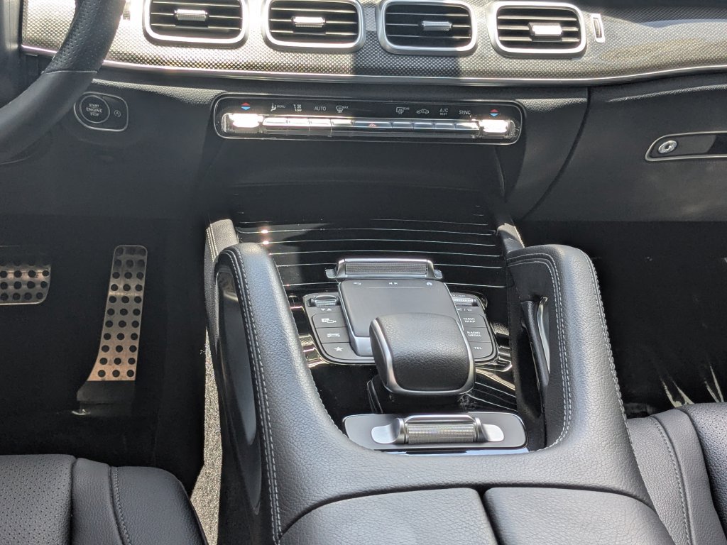 Certified 2022 Mercedes-Benz GLS 450 4MATIC w/ AMG Line Exterior image 5