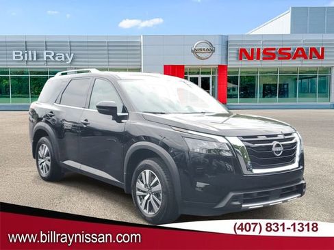 Used 2025 Nissan Pathfinder SL w/ Cargo Package AWD/4WD image 1