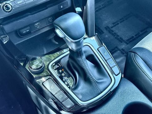 Certified 2024 Kia Seltos EX FWD image 21