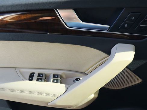 Used 2019 Audi Q5 Premium Plus w/ Premium Plus Package image 42