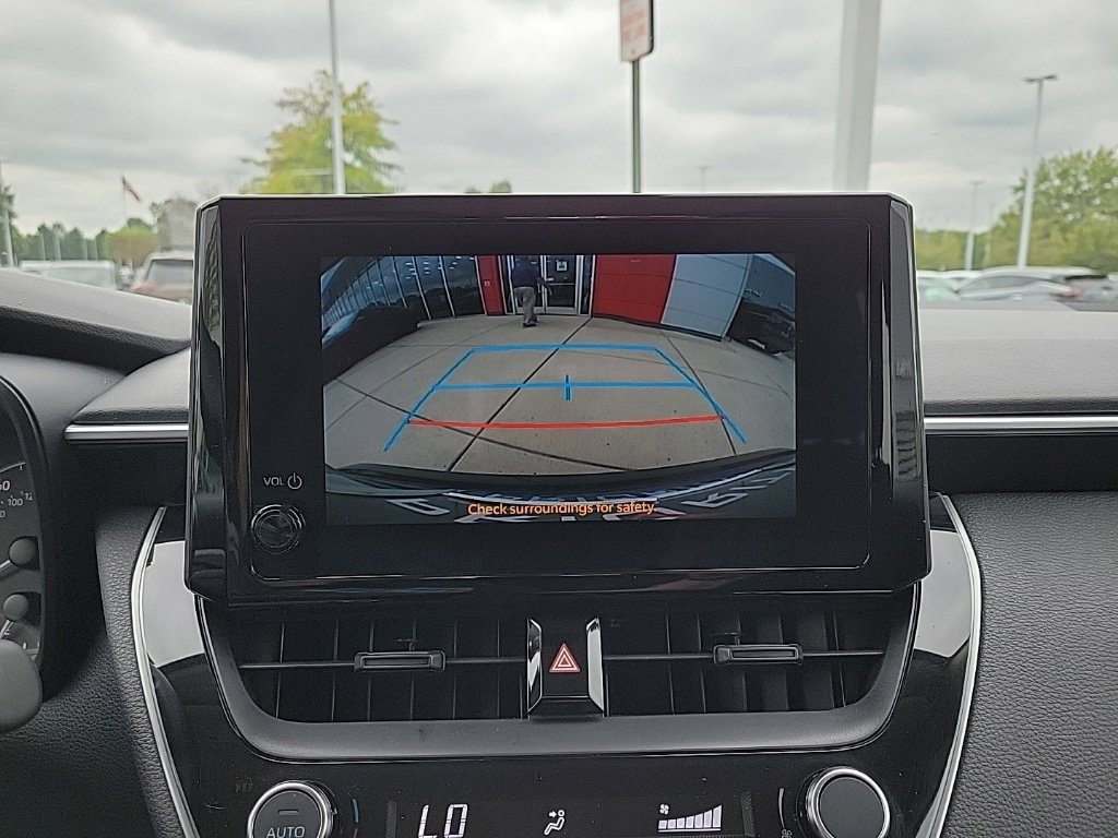 Used 2024 Toyota Corolla LE FWD image 27