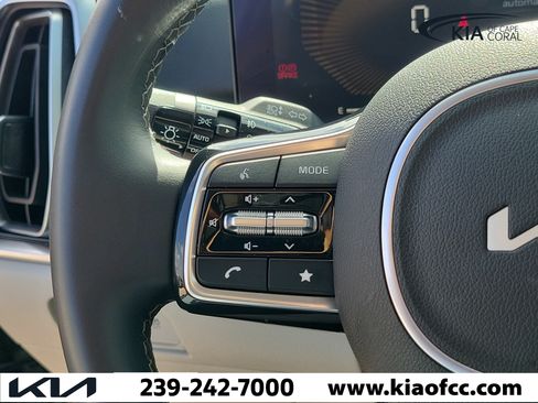 Certified 2024 Kia Sorento X-Line EX AWD/4WD image 26